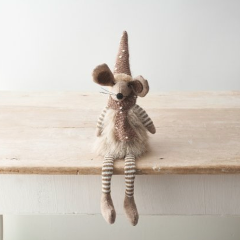 Natural Sitting Mouse - available in two sizes