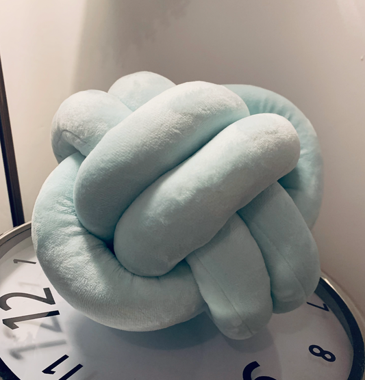 Soft Knot cushion - Green (Large)