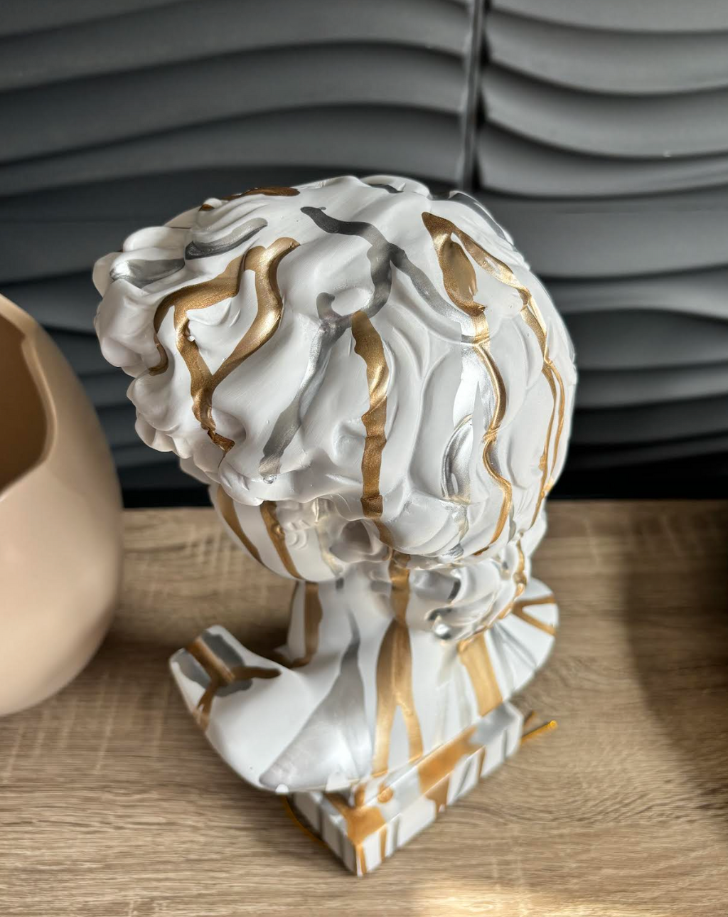 Drip Art Gold & Silver David statue