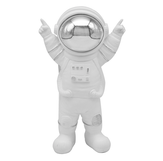 Astronaut statue - Top of the world