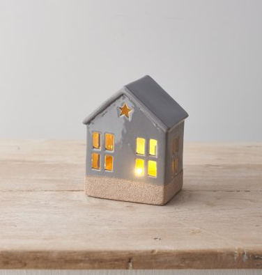 Light up house with Star - Small