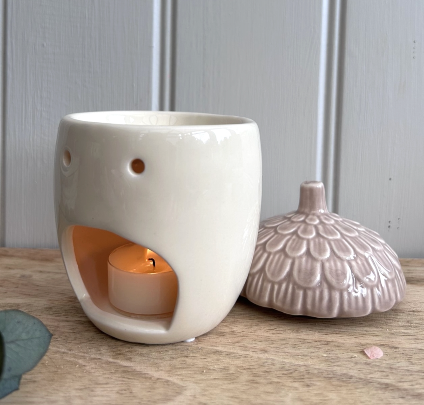 Ceramic Acorn Wax Burner with Lid 13cm - Cream/Taupe