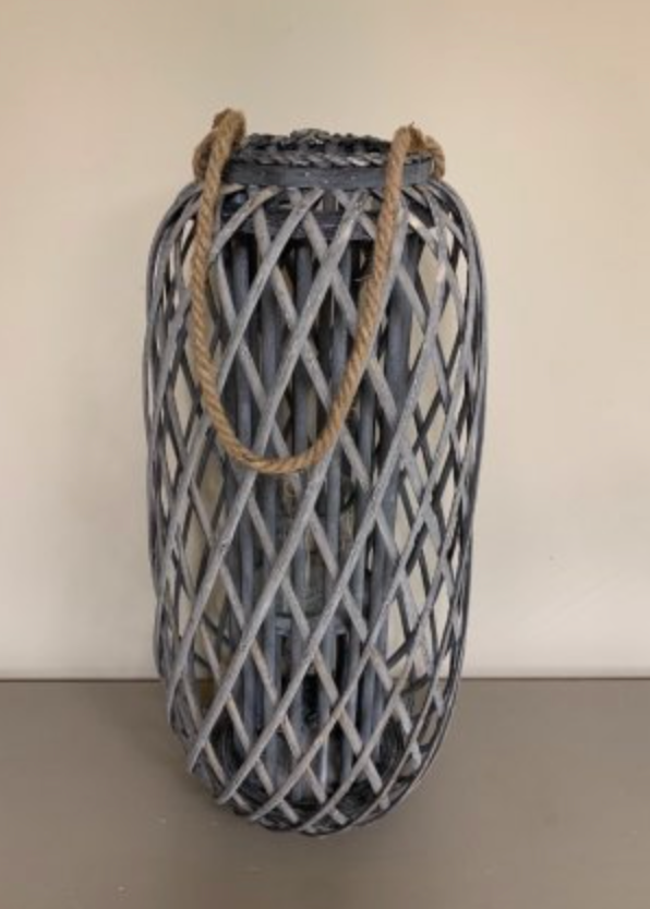 GREY WOVEN LANTERN WITH ROPE HANDLE