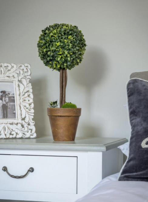 40cm Faux Topiary Ball in Pot