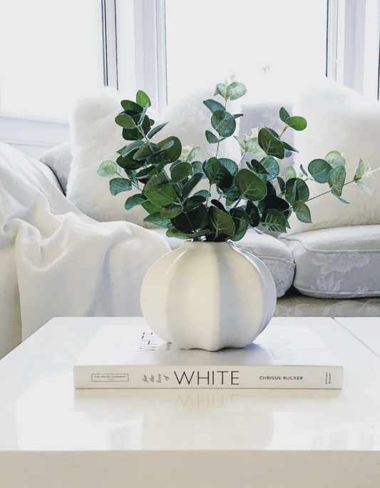 Liana - Matte White Vase